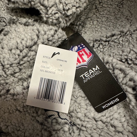 Women’s Broncos Sherpa - Picture 4 of 4